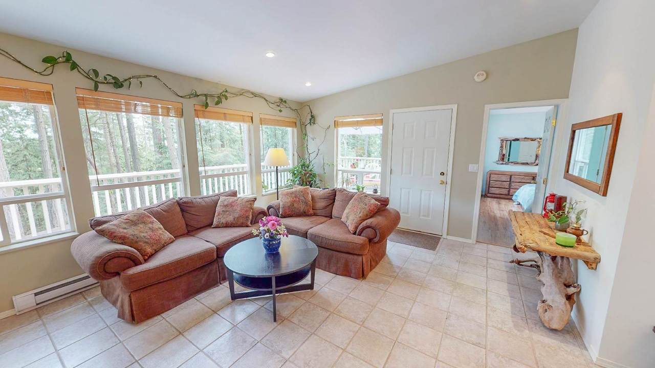 762 Kippen Road - Photo 1