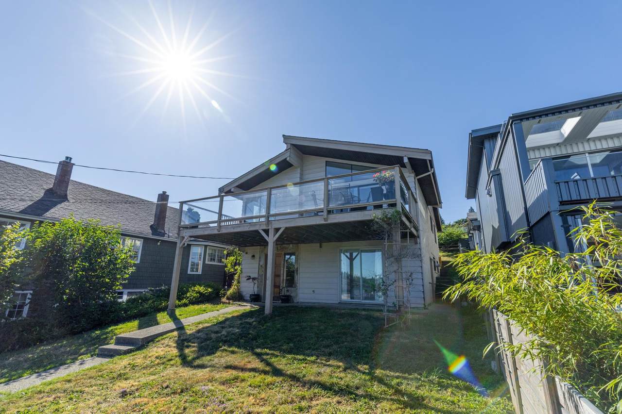 529 Fletcher Road - Photo 1