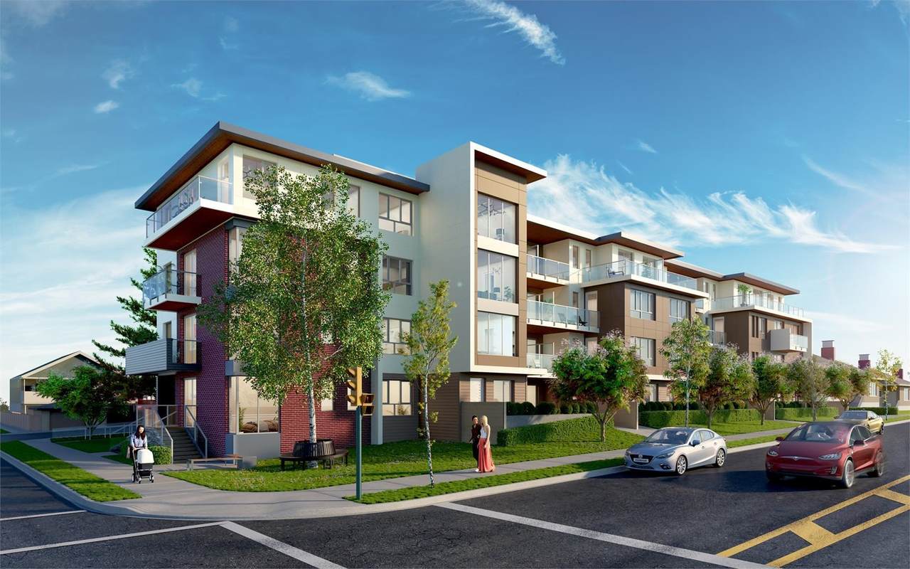 4933 Clarendon Street - Photo 1