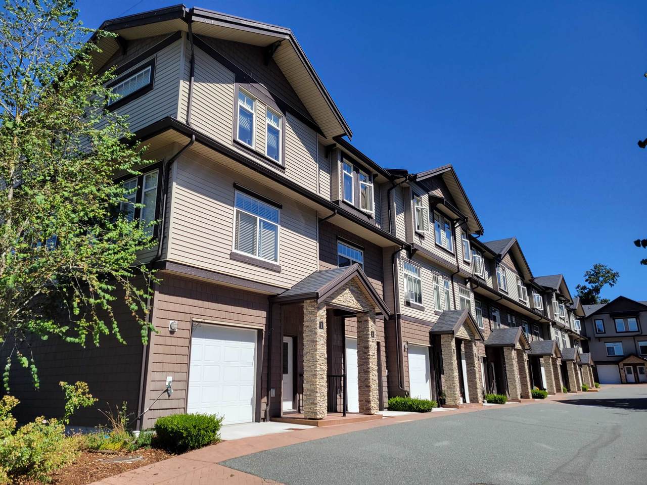 2950 Lefeuvre Road - Photo 1