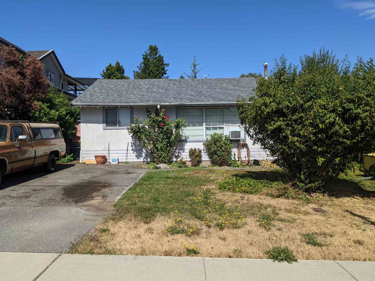13337 89A Avenue - Photo 1