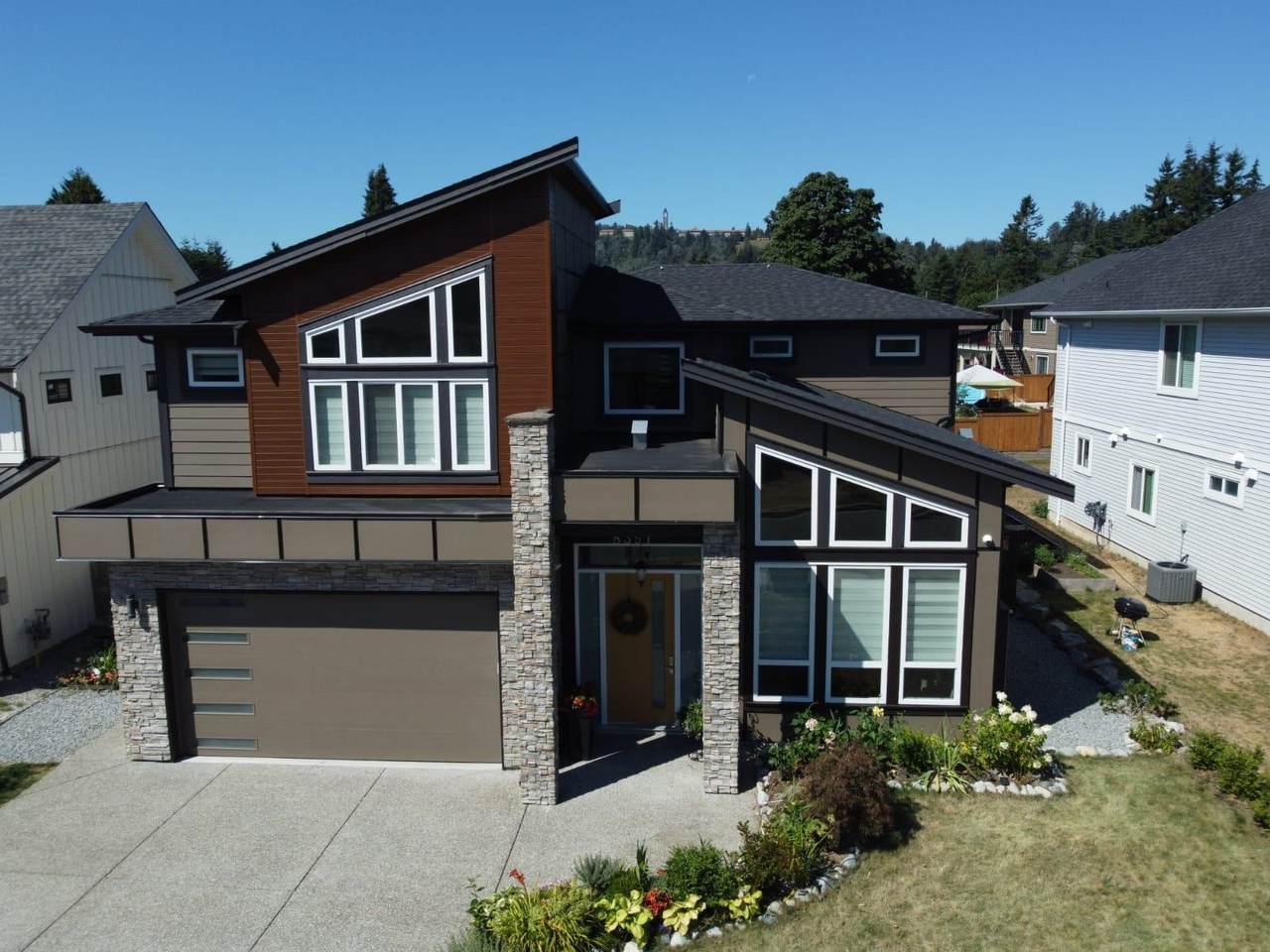 8351 Mctaggart Street - Photo 1