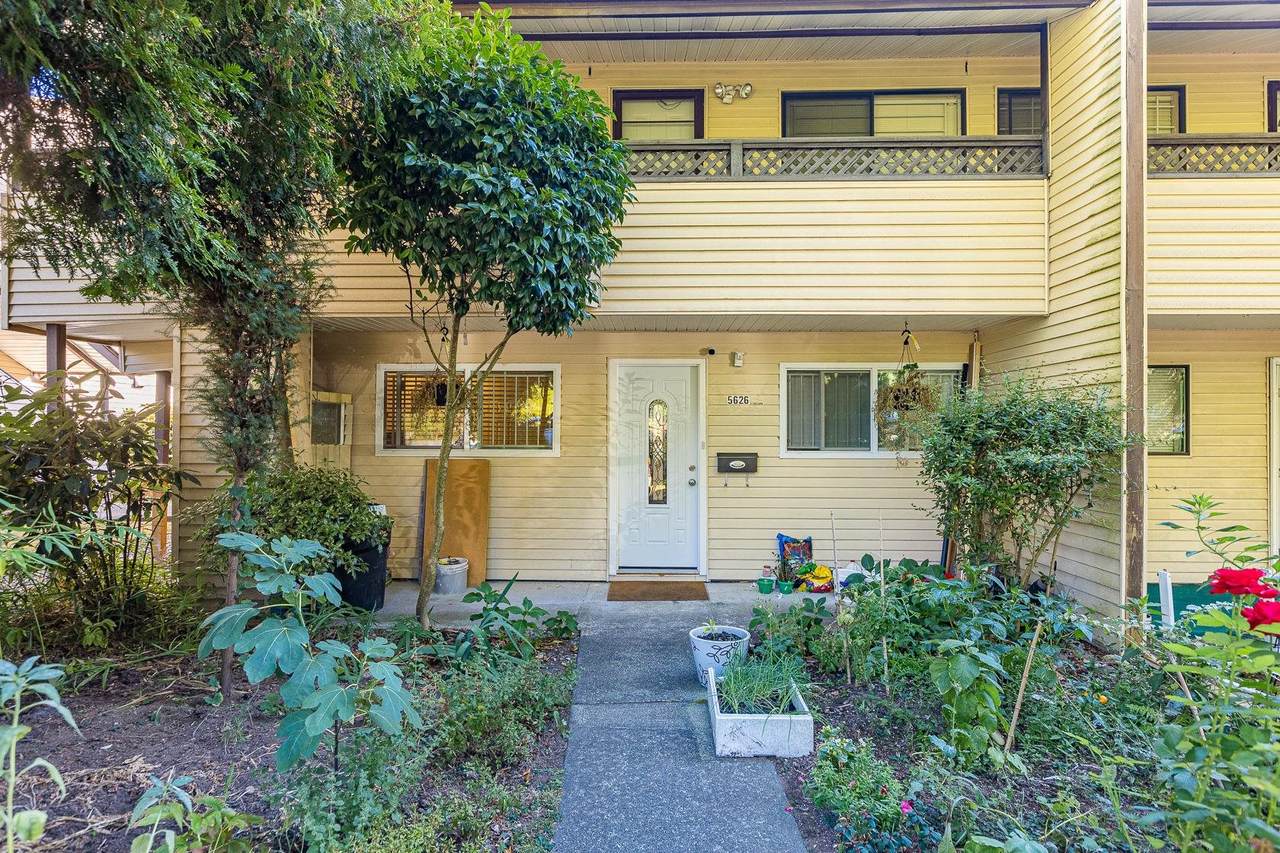 5626 Broadway - Photo 1