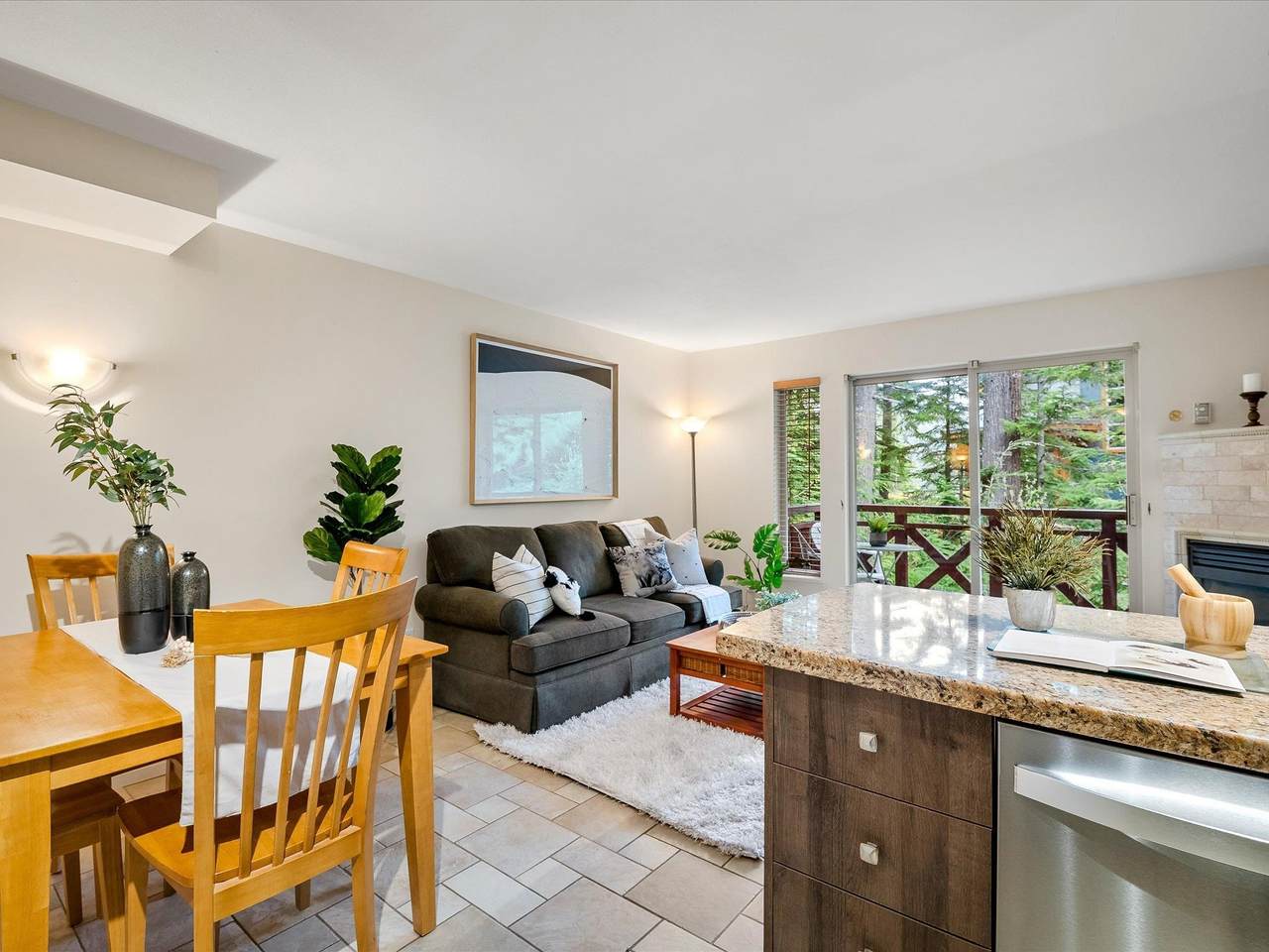 3070 Hillcrest Drive - Photo 1