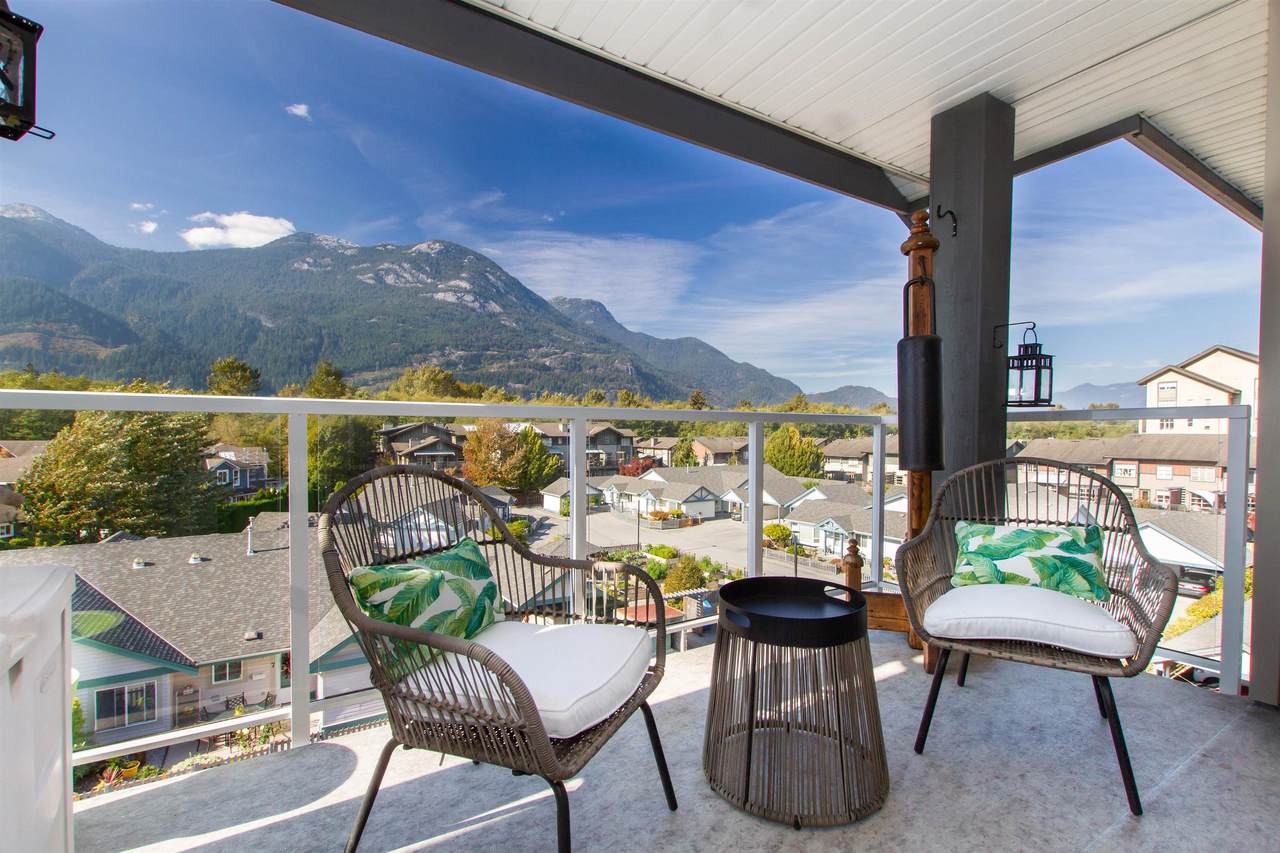 1203 Pemberton Avenue - Photo 1