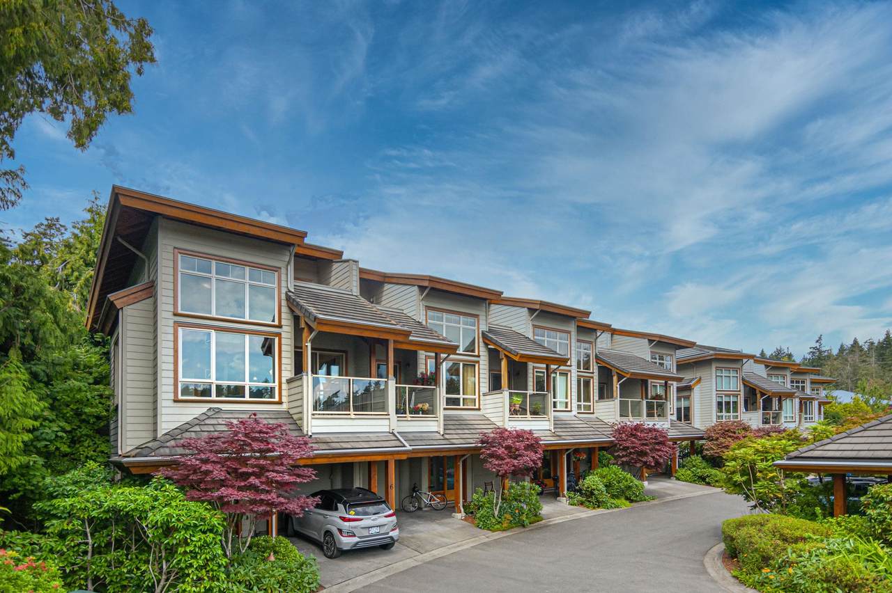115 Upper Ganges Road - Photo 1