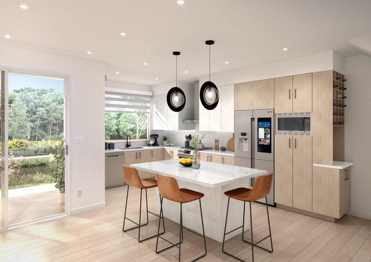 12585 104A Avenue - Photo 1