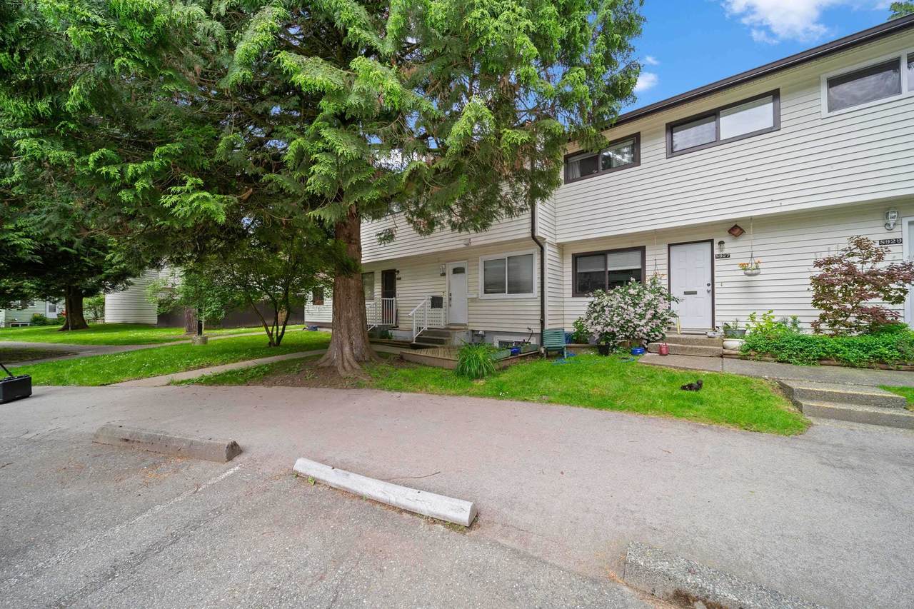 8925 Orion Place - Photo 1
