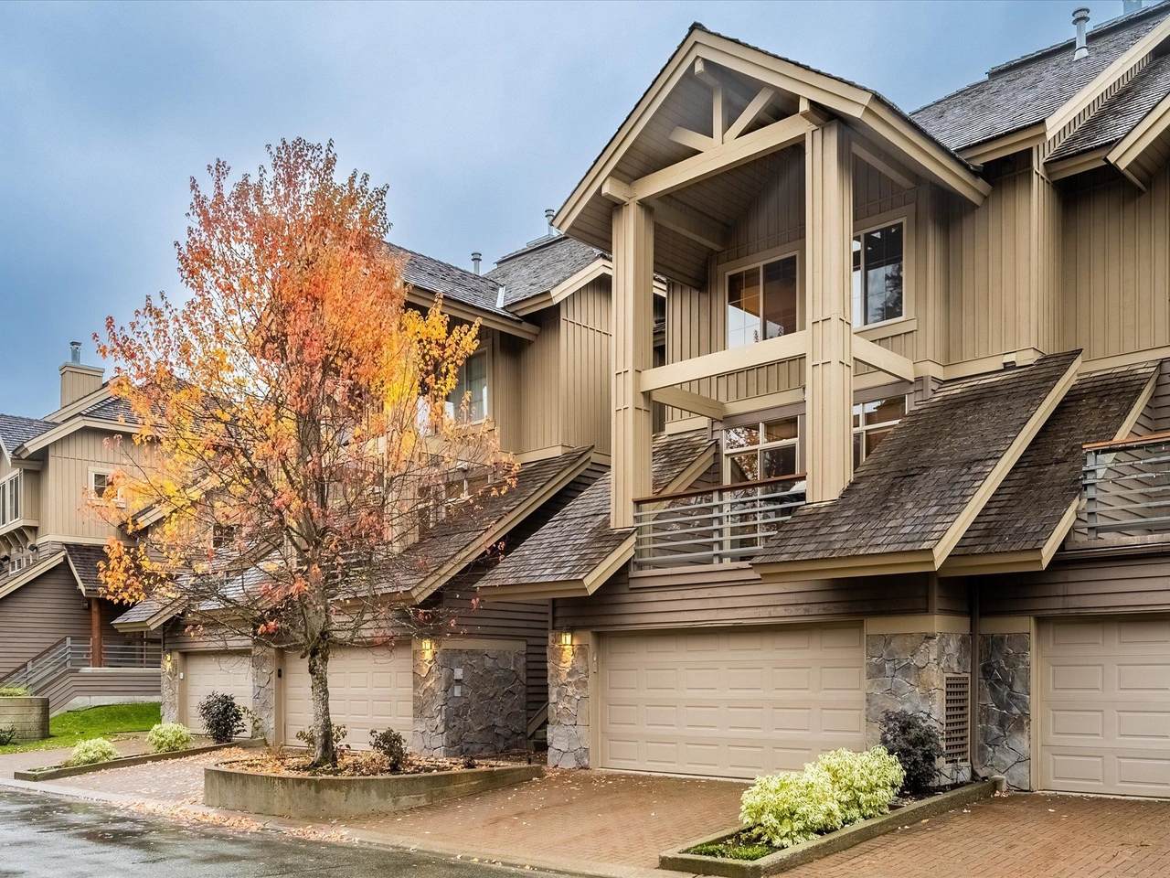 8030 Nicklaus North Boulevard - Photo 1