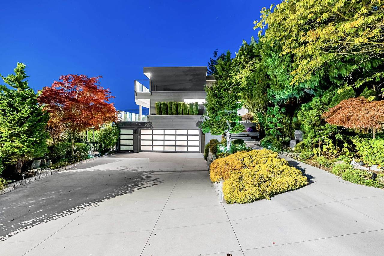875 Aubeneau Crescent - Photo 1