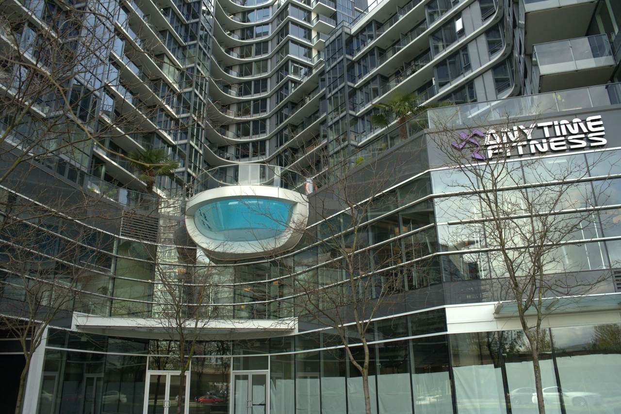 68 Smithe Street - Photo 1