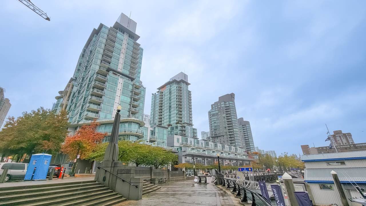 499 Broughton Street - Photo 1