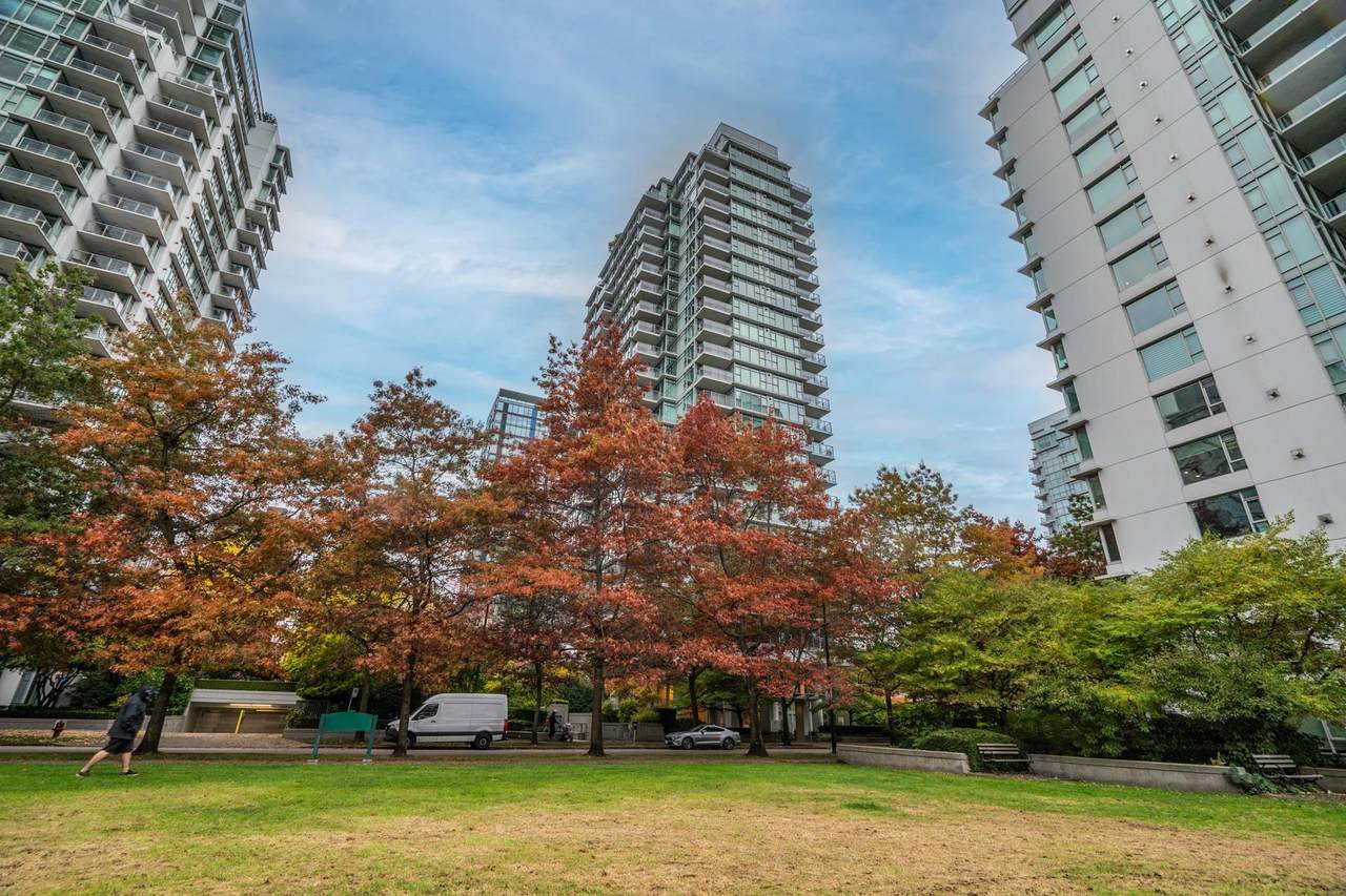 1710 Bayshore Drive - Photo 1