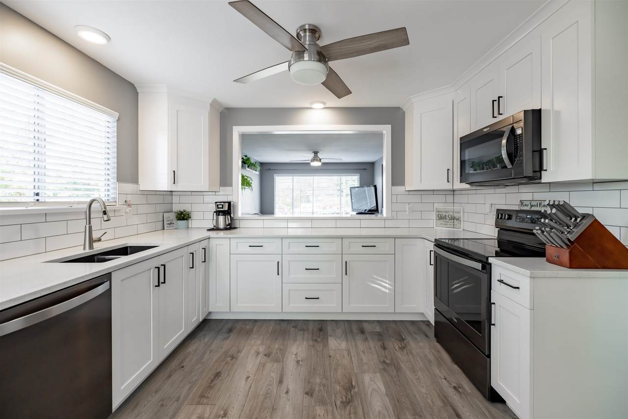 11812 232ND Street - Photo 1