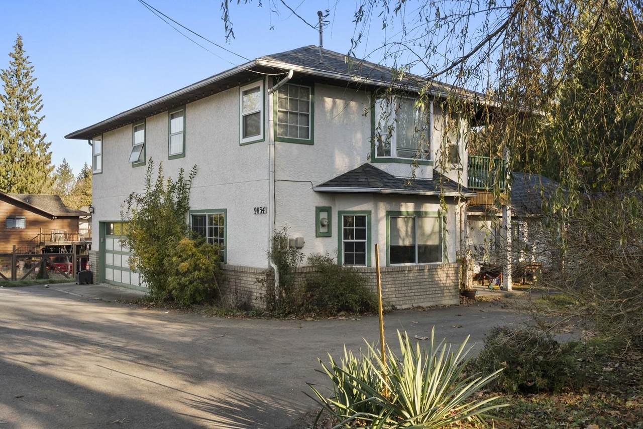 9834 160TH Street - Photo 1