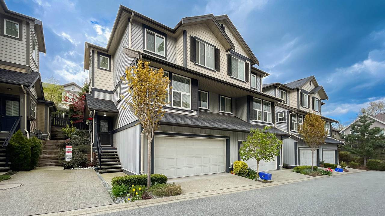 20831 70 Avenue - Photo 1