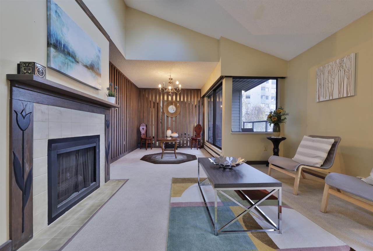 1340 Duchess Avenue - Photo 1