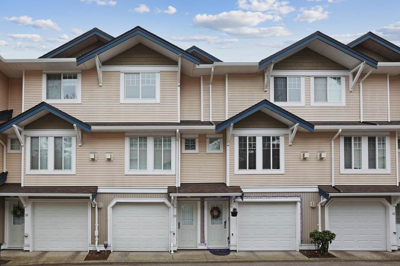 6533 121 Street - Photo 1