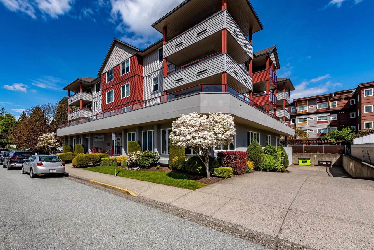 8980 Mary Street - Photo 1