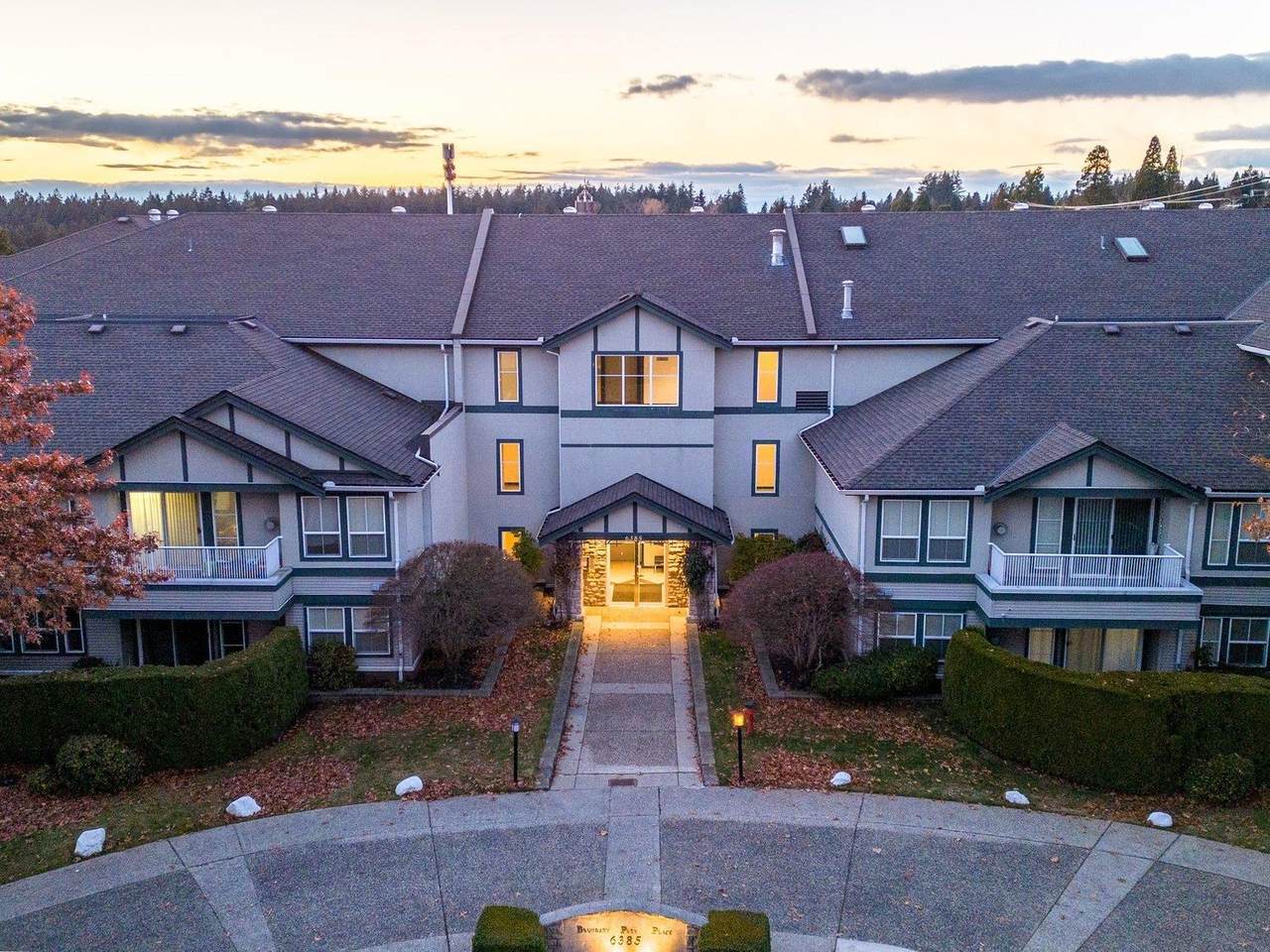 6385 121 Street - Photo 1