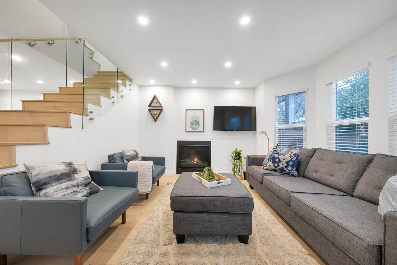 3096 Yew Street - Photo 1
