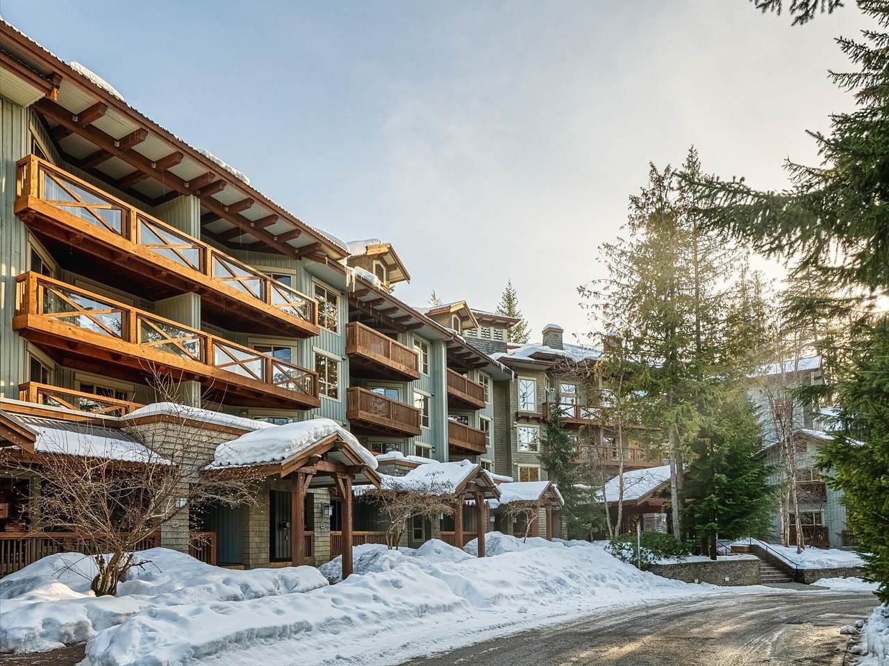 4653 Blackcomb Way - Photo 1