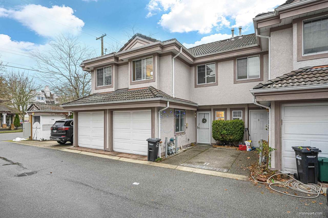 7760 Minoru Boulevard - Photo 1