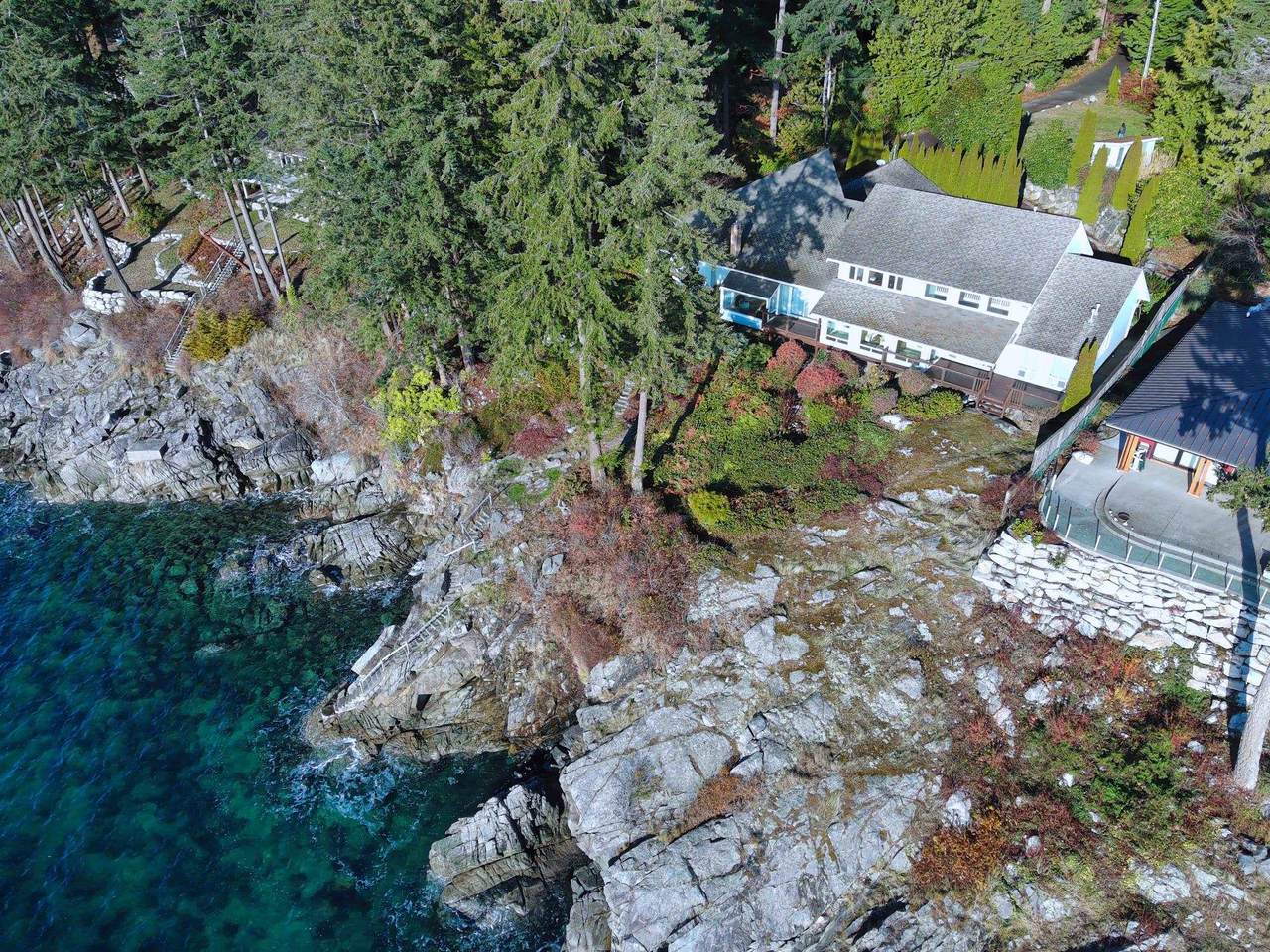 2525 Lower Road - Photo 1