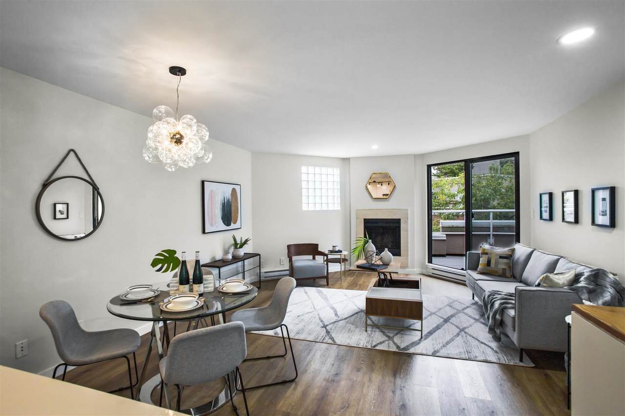 744 7TH Avenue - Photo 1