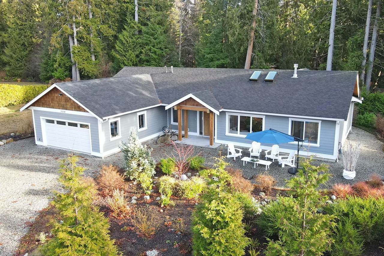 3338 Beach Avenue - Photo 1