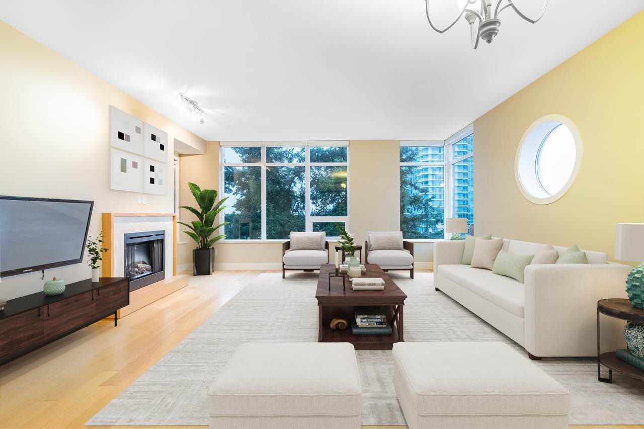 15152 Russell Avenue - Photo 1