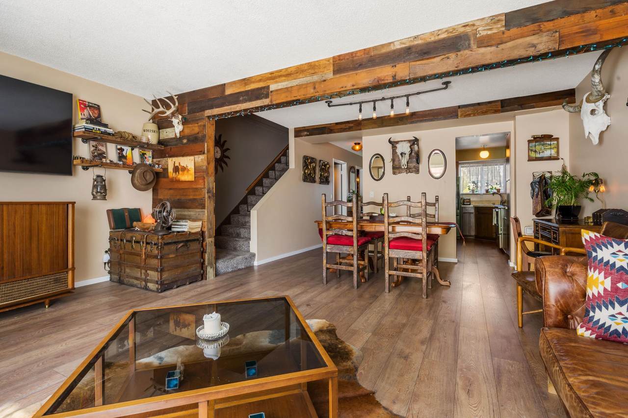 10732 Guildford Drive - Photo 1
