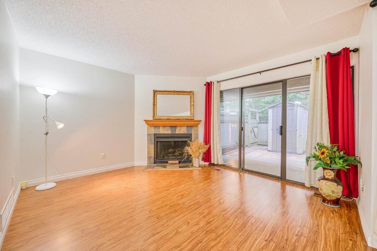 1174 Inlet Street - Photo 1