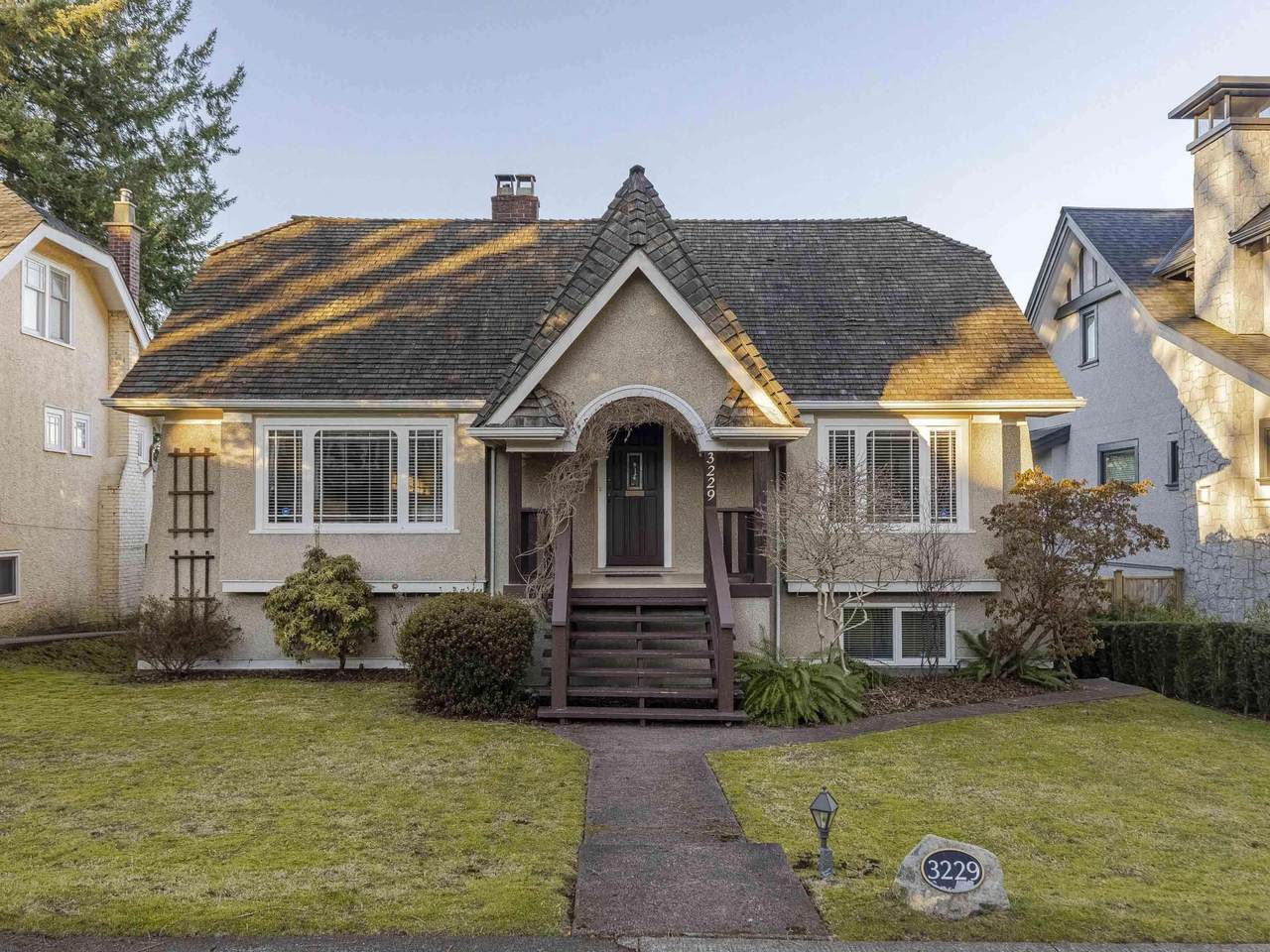 3229 24th Avenue - Photo 1