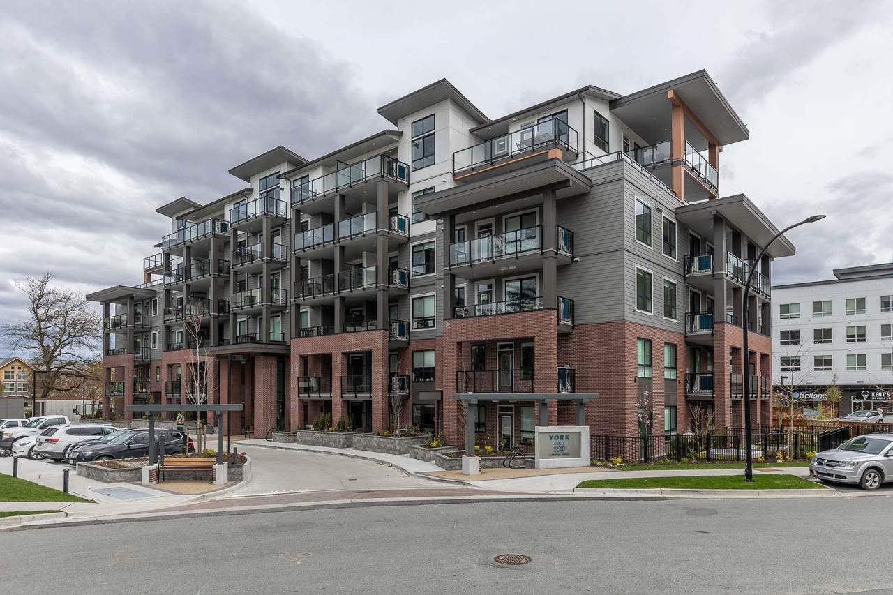 45511 Campus Drive - Photo 1