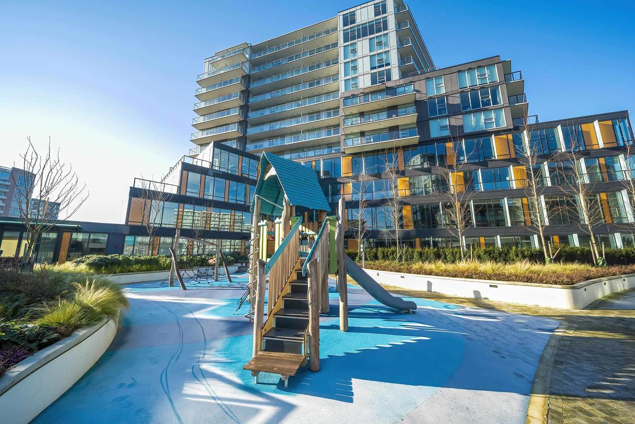 8111 Park Road - Photo 1