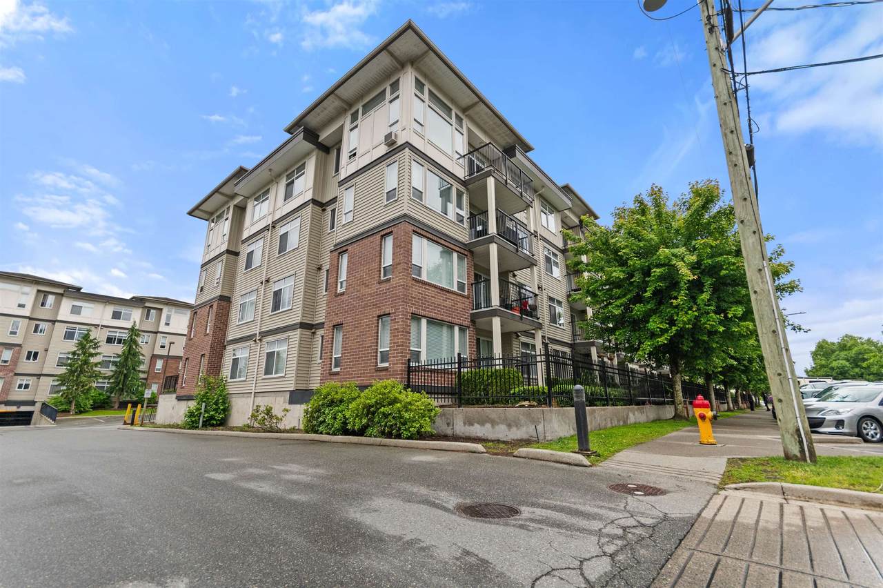 46150 Bole Avenue - Photo 1