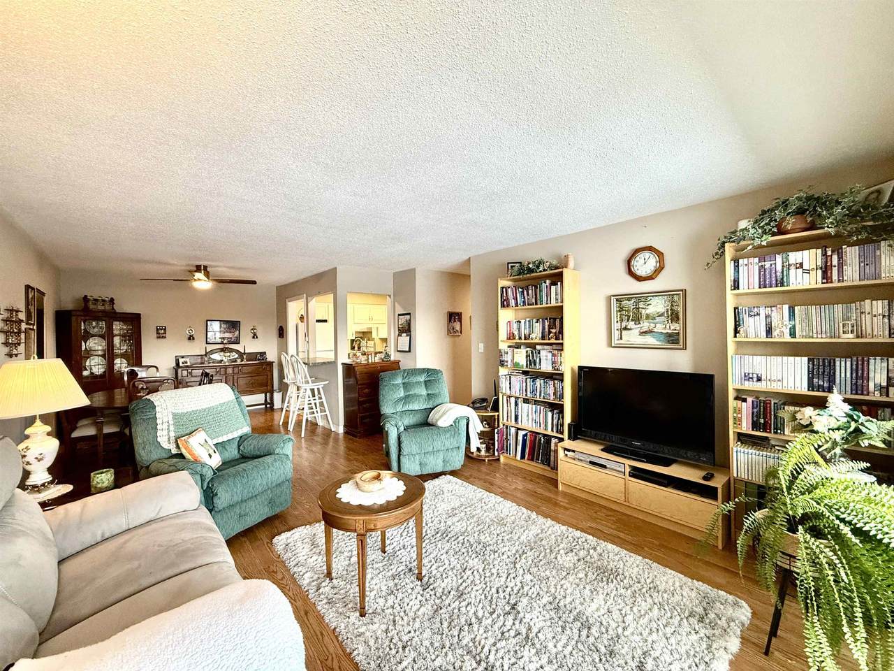 32040 Peardonville Road - Photo 1