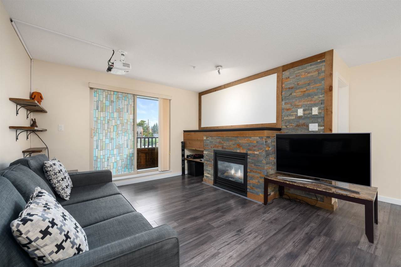 38003 Second Avenue - Photo 1