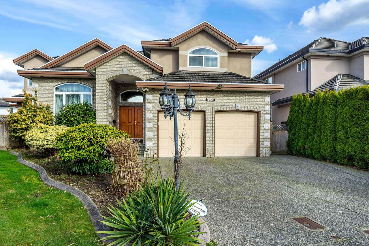 8373 146A Street - Photo 1