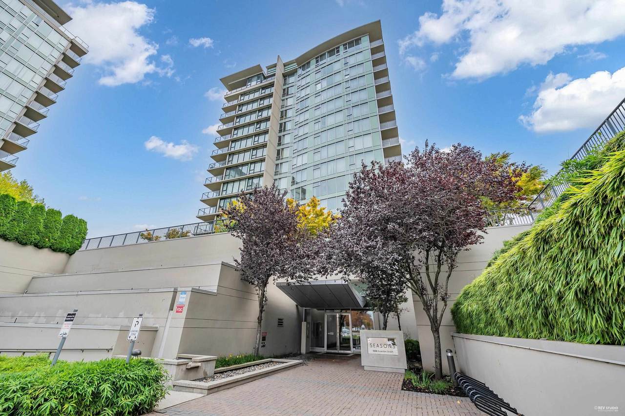 5068 Kwantlen Street - Photo 1