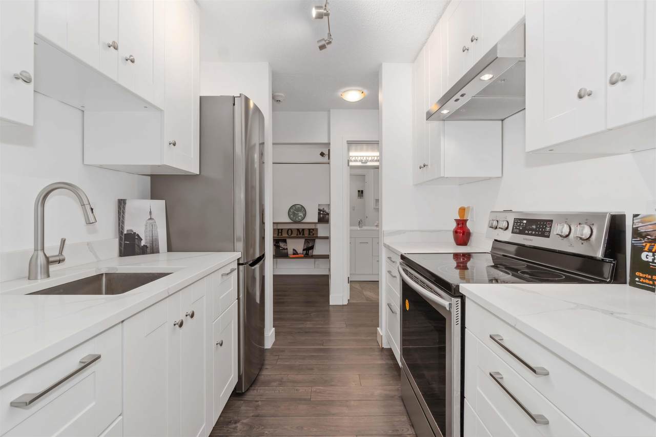 275 2nd Street - Photo 1