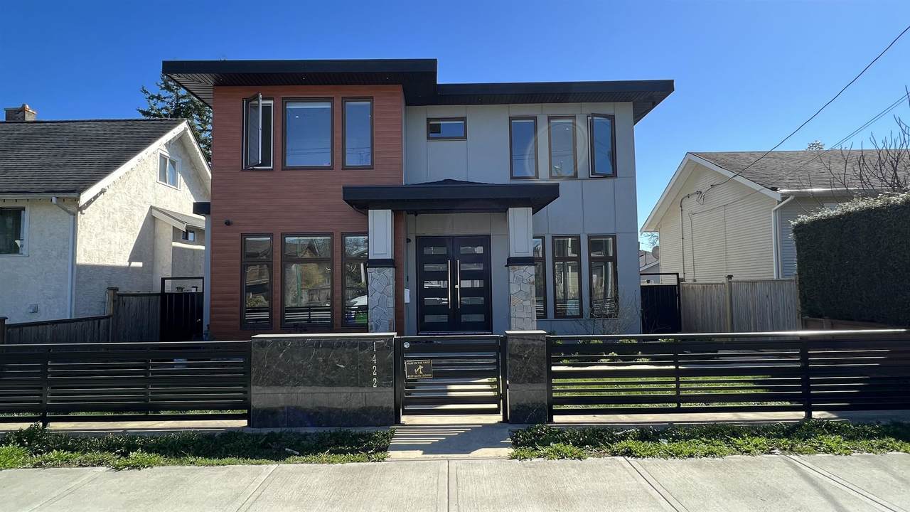 1422 Tenth Avenue - Photo 1