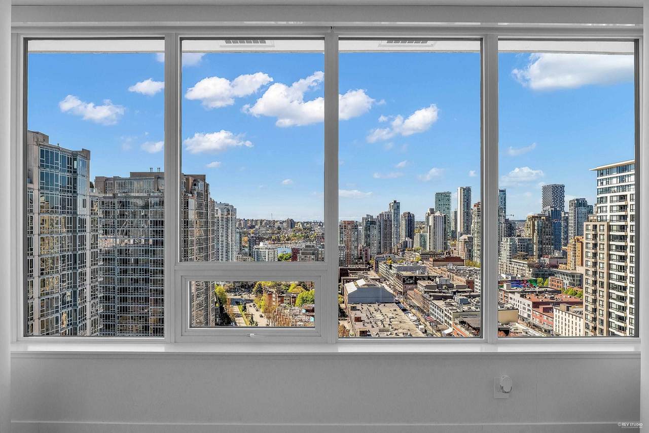 885 Cambie Street - Photo 1