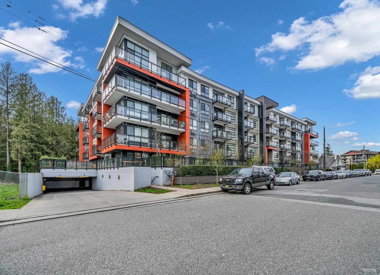 5485 Brydon Crescent - Photo 1