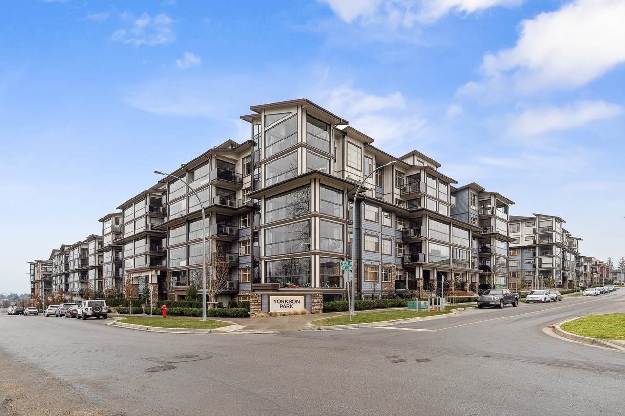 8526 202B Street - Photo 1