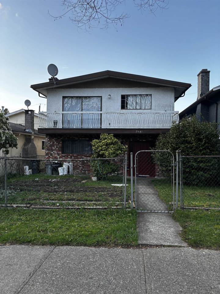 2941 29th Avenue - Photo 1