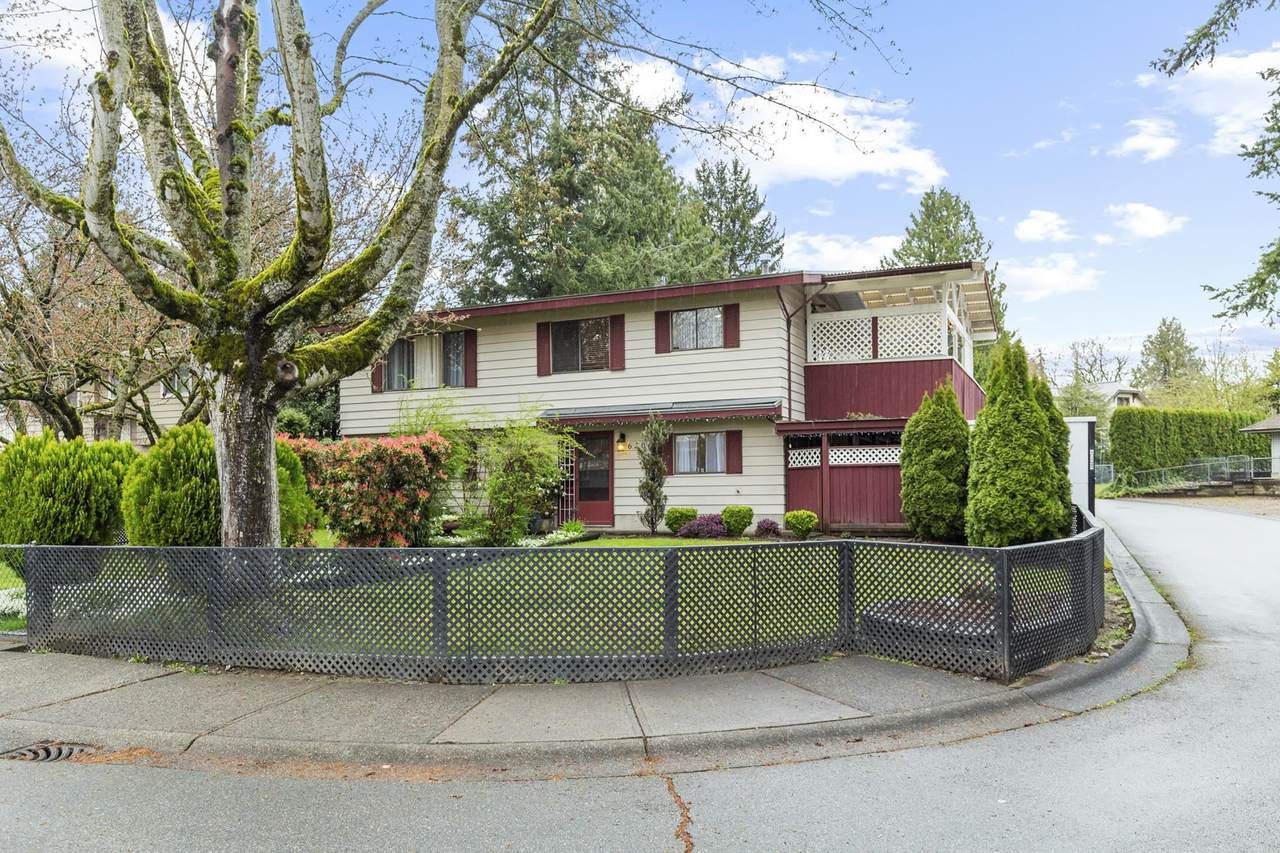 6206 Sundance Drive - Photo 1