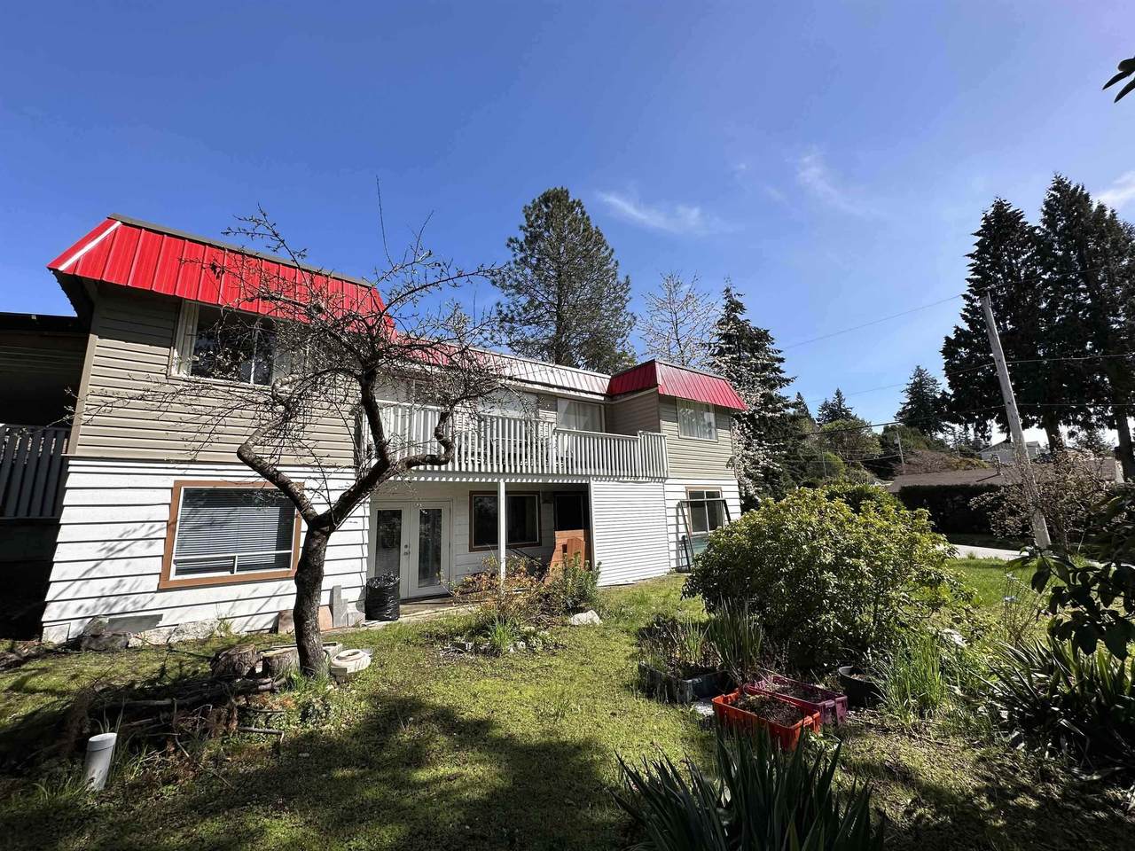 5197 Radcliffe Road - Photo 1