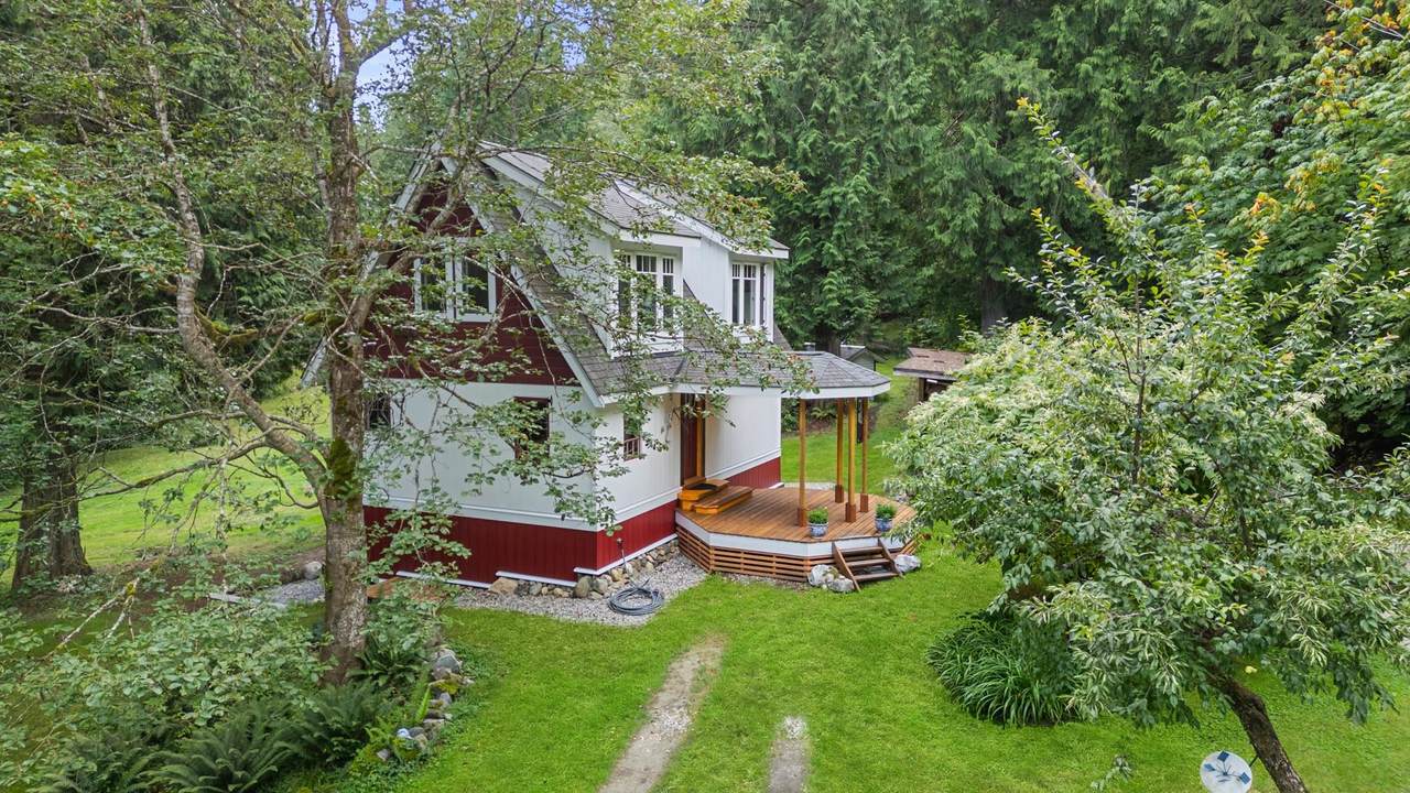 6121 Golf Course Road - Photo 1